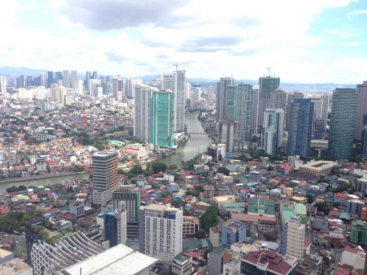 Seven Doors Aparthotels In Gramercy Makati Makati City Екстериор снимка