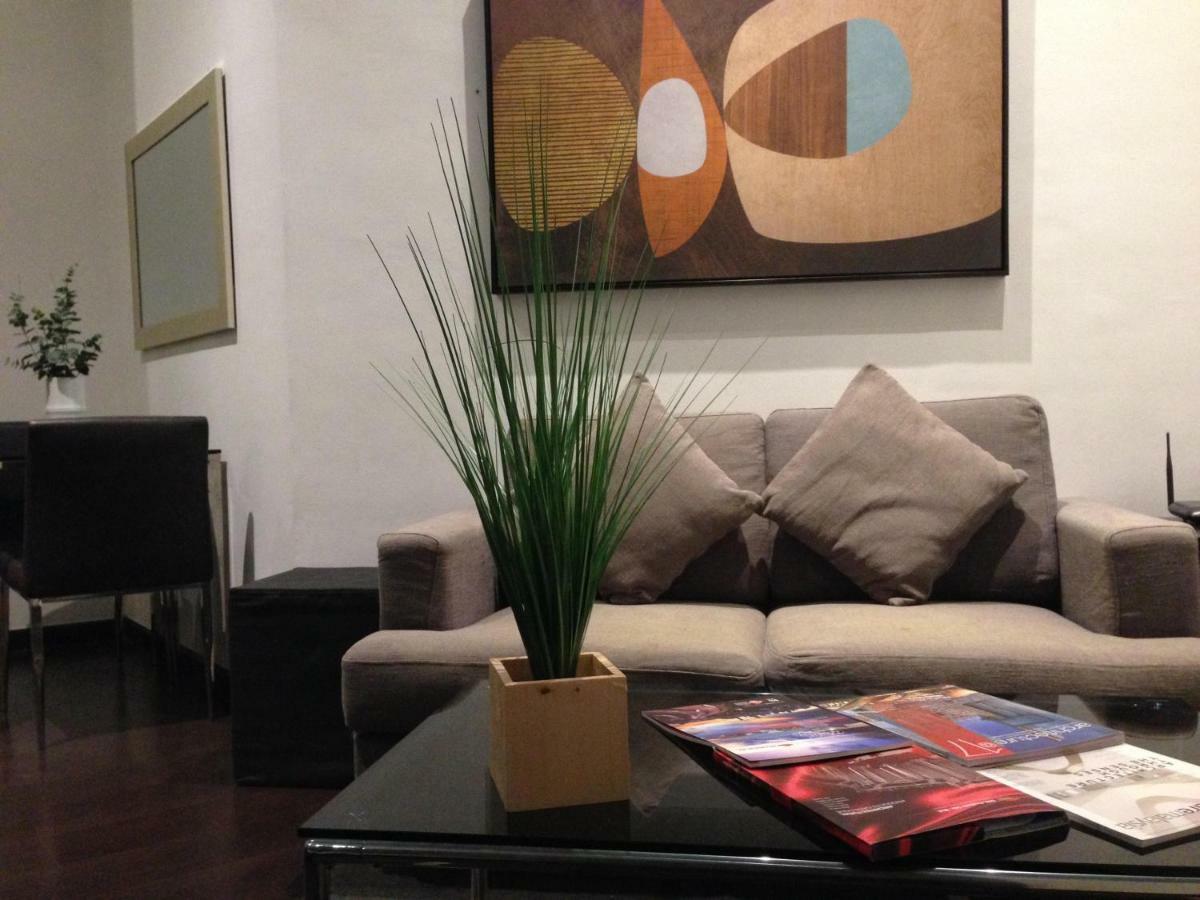 Seven Doors Aparthotels In Gramercy Makati Makati City Екстериор снимка