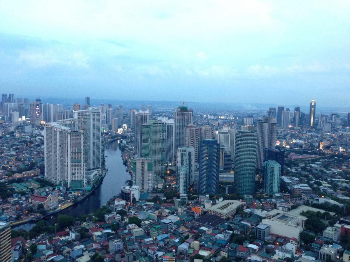 Seven Doors Aparthotels In Gramercy Makati Makati City Екстериор снимка